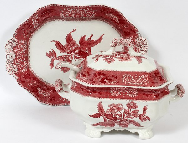 SPODE CAMILLA COVERED SOUP TUREEN, LADLE, TRAY: SPODE 'CAMILLA' COVERED SOUP TUREEN WITH LADLE & TRAY, L 15":Red on white under glaze transfer.