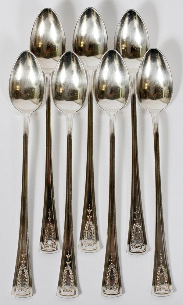 DOMINICK & HAFF STERLING ICED TEA SPOONS, SEVEN: DOMINICK & HAFF 'VIRGINIA NO.19, ENGRAVED' STERLING ICED TEA SPOONS, SEVEN, L 7 1/2":A set of 7 sterling silver iced tea spoons, each with engraved initial at the tip. Totaling approximately 6.3 troy
