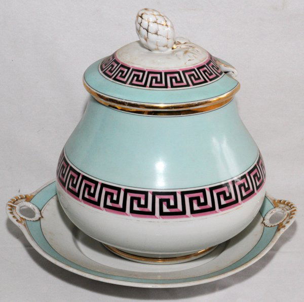 KPM PORCELAIN COVERED PUNCH BOWL, UNDER PLATE: KPM PORCELAIN COVERED PUNCH BOWL WITH UNDER PLATE, LATE 19TH C., H 11", DIA 12":Including 1 pear-form bowl with cover centered by a pinecone finial, H.11", Dia.9", with 1 under plate, Dia.12 1/2"; mar