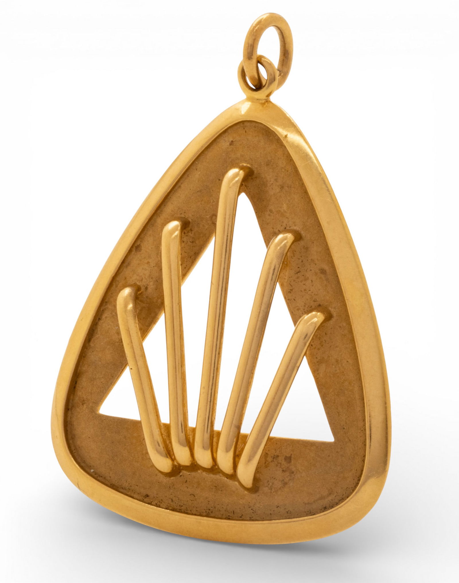 Cartier (French) 18k Gold Modernist Triangular Pendant 1970, H 1.7" W 1.5" 16.3 g (1 of 6)