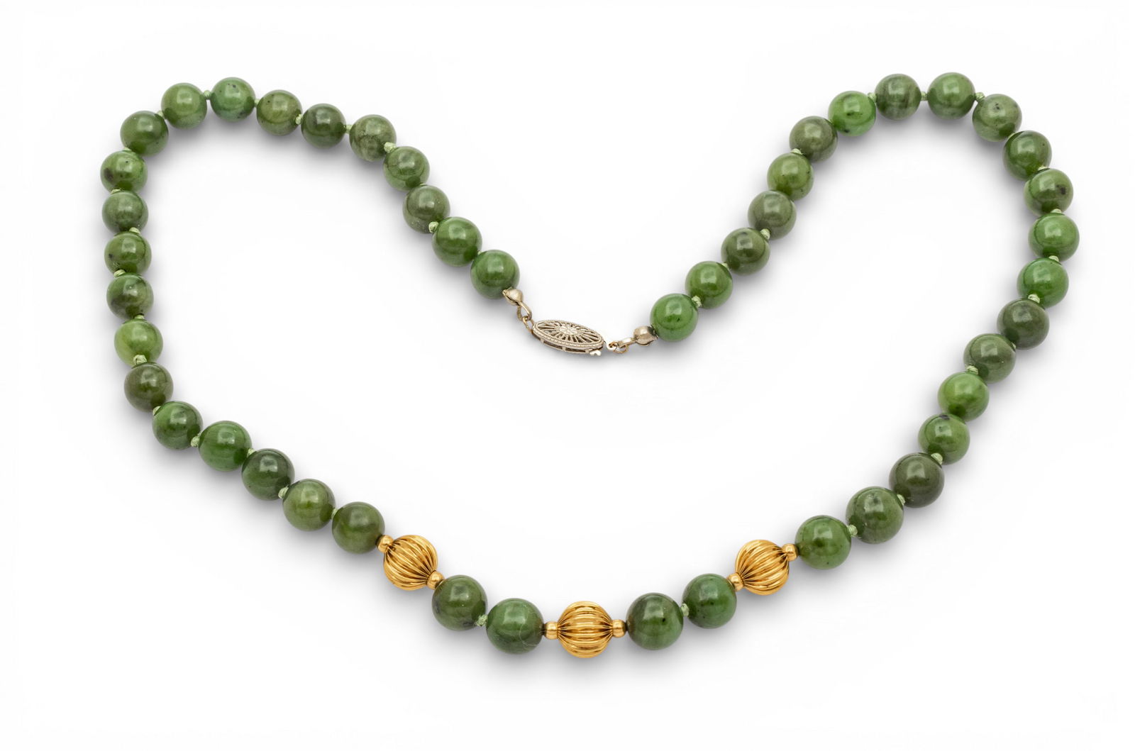 14K Green Nephrite Jade Necklace L 18" 52 g 1 PC (1 of 4)