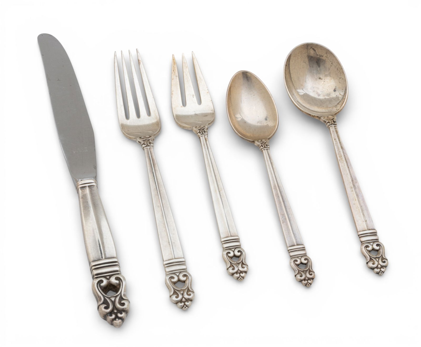 International Silver Co "Royal Danish" Sterling Silver Flatware for 12 88 PCS (1 of 6)