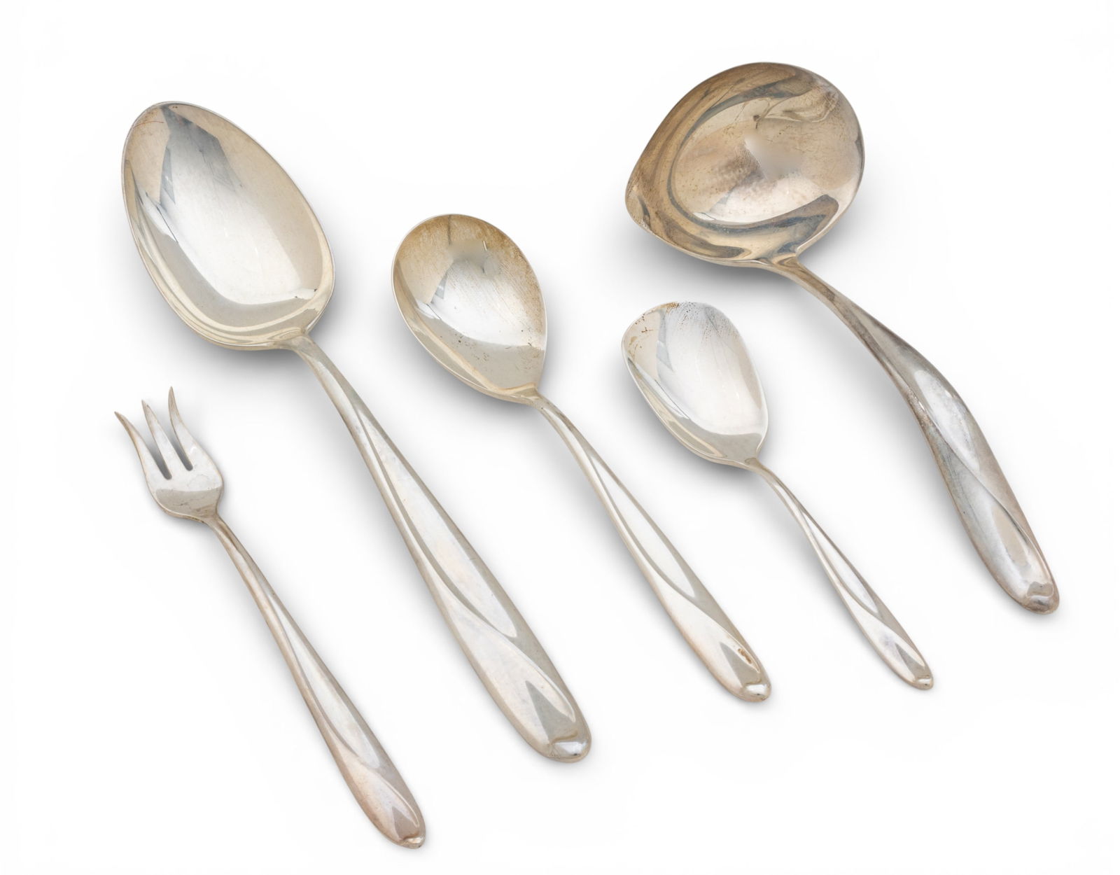 Reed and Barton Sterling Silver "Sculpture" Flatware Set for 12 65 PCS: Reed and Barton Sterling Silver "Sculpture" Flatware Set for 12 65 PCS 12 place knives (L 9", stainless blades), 12 place forks (L 7.5", 22.63Toz.), 12 salad forks (L 6.5", 16.49Toz.), 13 teaspoons (L