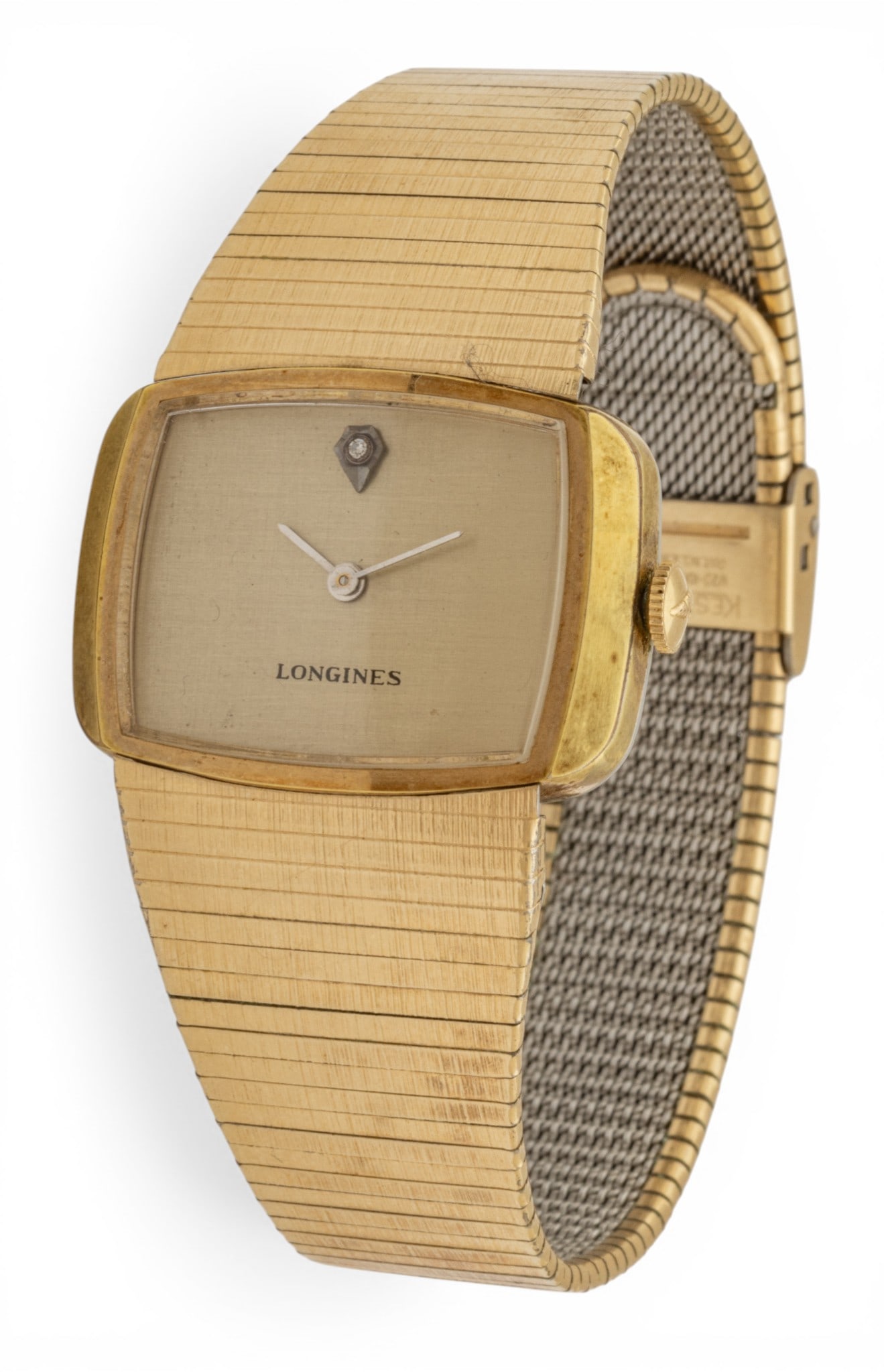 Longines (Swiss) Stainless Steel Wristwatch: Longines (Swiss) Stainless Steel Wristwatch The case and band are stainless steel. Kestenmade strap. Provenance: Property of a Franklin, MI private collector Dimensions: