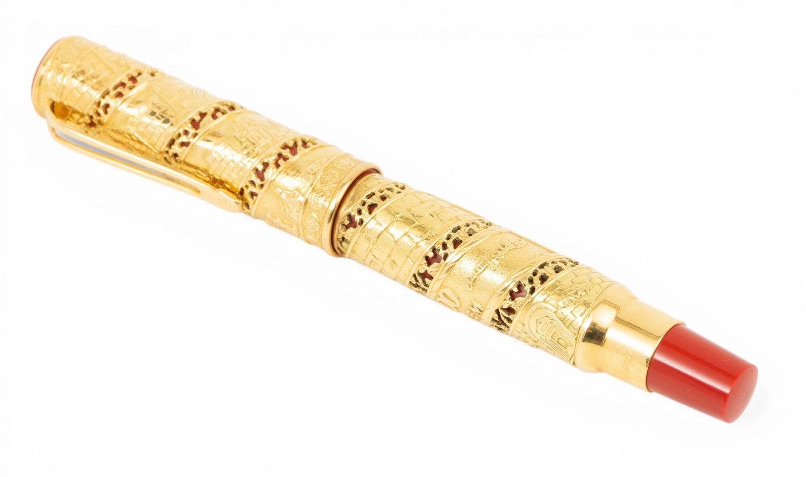 Omas Extra, Demonstrator Ink Fountain Pen, Red Celluloid L 5.5" 1 PC: Omas Extra, Demonstrator Ink Fountain Pen, Red Celluloid L 5.5" 1 PC Hand crafted in Bologna, Italy. Screw cap. Gold plated. Provenance: Property of a Troy, MI private collector Dimension