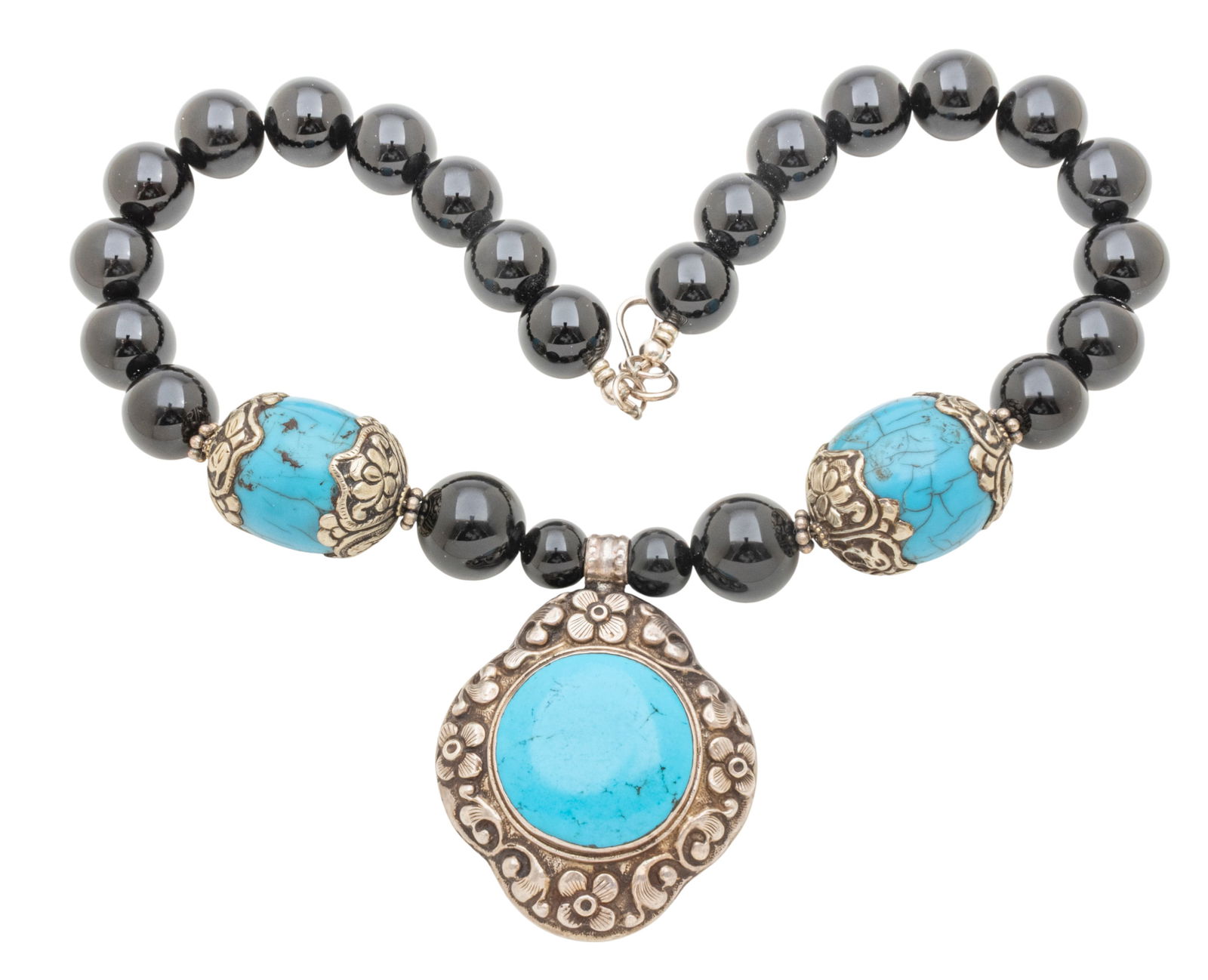 Silver and Black Glass Bead Necklace, Blue Stones 1940, L 18" 224 g 1 PC: Silver and Black Glass Bead Necklace, Blue Stones 1940, L 18" 224 g 1 PC Designer necklace with silver pendant depicting fawn. Provenance: Property from a Bloomfield Hills, MI private collector. Dime