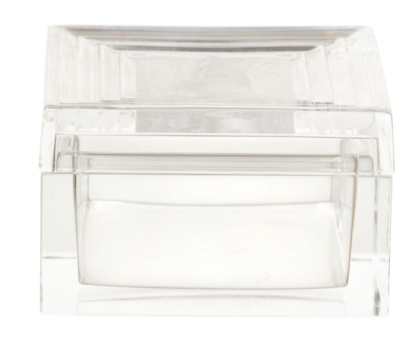 Lalique (France) Crystal Dresser Box 20th Cent., 'Duncan Pattern', H 2.25" W 3.5" L 3.5": Lalique (France) Crystal Dresser Box 20th Cent., 'Duncan Pattern', H 2.25" W 3.5" L 3.5" Kneeling frosted crystal central panel on lid of an art deco style dresser box. Marked Lalique France on unders