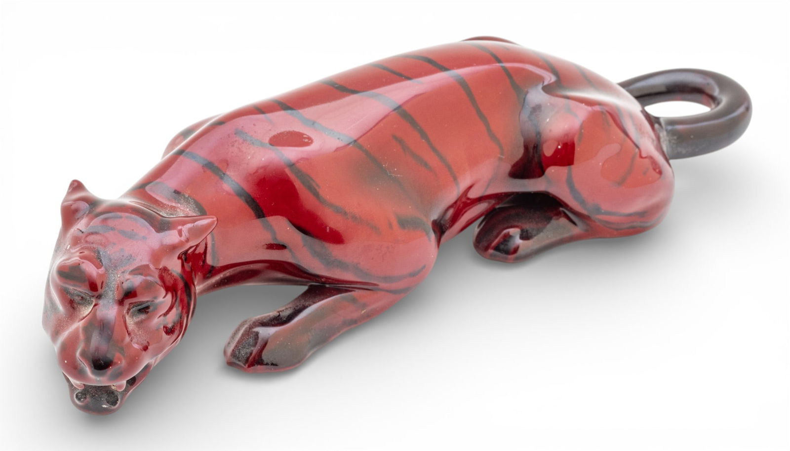 Royal Doulton (English) Flambe Porcelain Crouching Tiger H 2.6" L 9.5" 1 PC: Royal Doulton (English) Flambe Porcelain Crouching Tiger H 2.6" L 9.5" 1 PC Designed by Charles Noke. HN 225, produced between 1912 - 1968. Good clear Royal Doulton mark. Dimensions: H 2.6