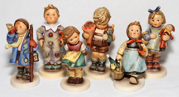 HUMMEL FIGURINES, 6 PCS., H 5" - 5 1/2": HUMMEL FIGURINES, HEAR YE HEAR YE, 'LITTLE SCHOLAR', 'CARNIVAL', ETC, 6 PCS., H 5" - 5 1/2":includes 'Hear Ye Hear Ye', #15/0, 'Little scholar', #80, 'Carnival', #328, 'Visiting An Invalid', #3382; 'W