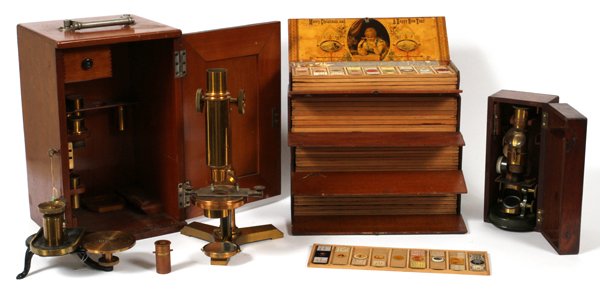VINTAGE BAUSCH & LOMB BRASS MICROSCOPE: VINTAGE BAUSCH & LOMB BRASS MICROSCOPE:The Bausch & Lomb microscope is H 12" and accompanied by seven additional lenses, two additional component pieces and the original fitted carrying case. Also inc