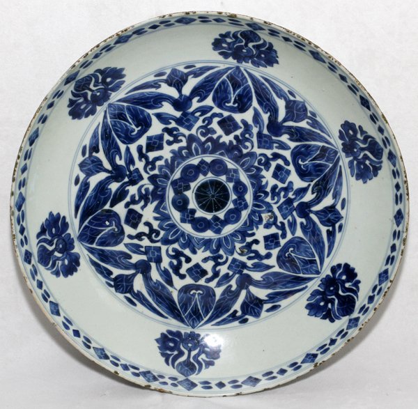 CHINESE BLUE & WHITE PORCELAIN BOWL, C. 1800: CHINESE BLUE & WHITE PORCELAIN BOWL, C. 1800, DIA 14":Stylized blossom motif. From the Estate of Charles Chevalier, Mt Clemens, Mich.