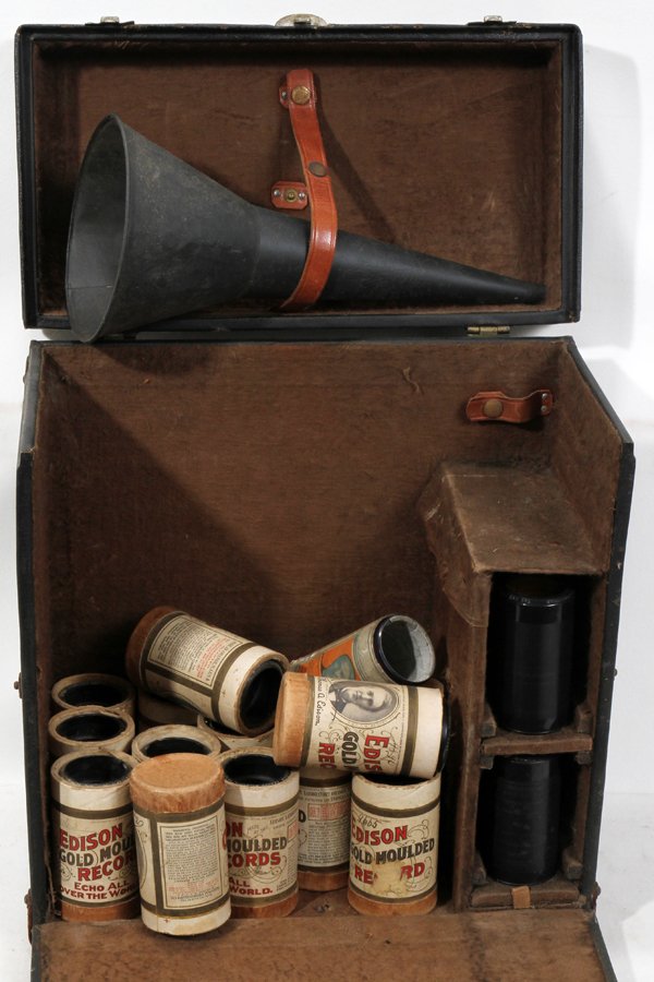 EDISON RECORDS, 20 AND HORN IN CASE: EDISON RECORDS, 20 AND HORN IN CASE: