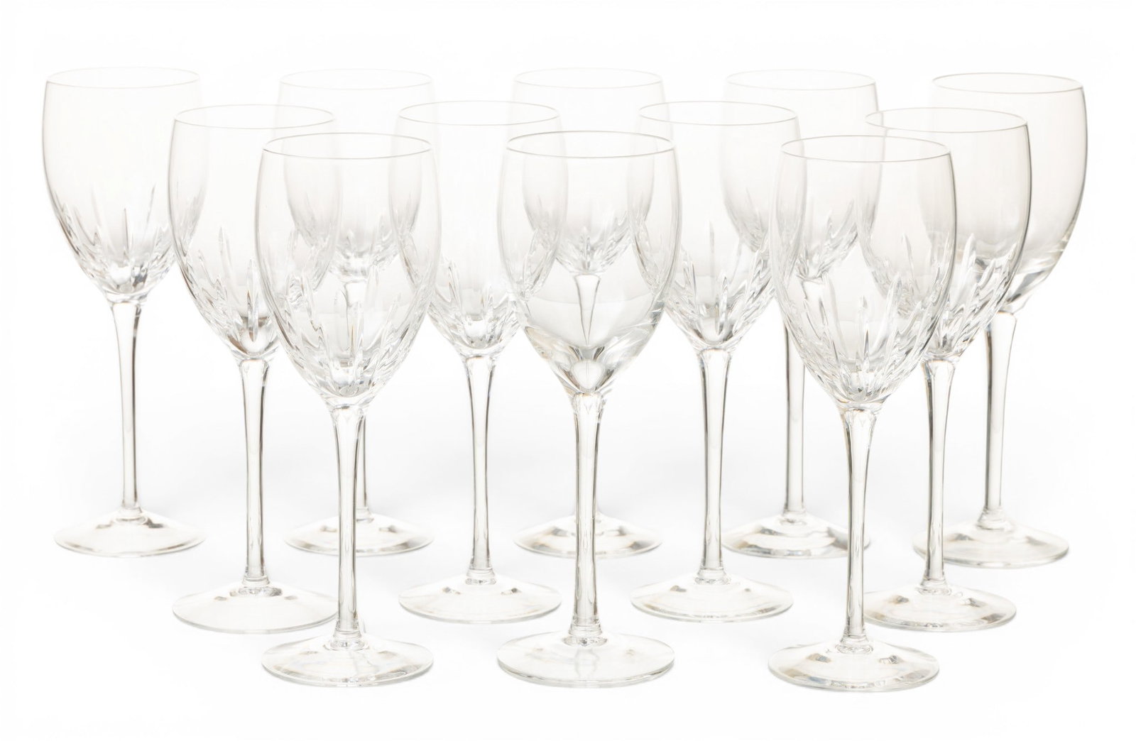 Lenox "Firelight Clear" Crystal Plain Wine Stems H 7.5" Dia. 2.5" 10 PCS: Lenox "Firelight Clear" Crystal Plain Wine Stems H 7.5" Dia. 2.5" 10 PCS Smooth stem. No embellishments. Provenance: Property of a Prominent Grosse Pointe Shores Mi. estate. Dimensions: H 7.5"