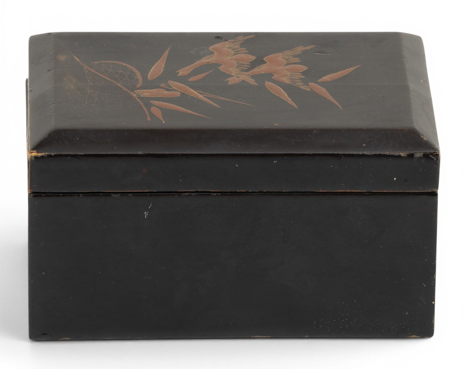 Japanese Lacquer Covered Box with Loose Cover H 3.75" W 4.5" Depth 3.5": Japanese Lacquer Covered Box with Loose Cover H 3.75" W 4.5" Depth 3.5" Flying crane motif, 5" X 3½", circa 1900. Provenance: Property from the Collection of Marianne Endicott, Grosse Pointe Shor