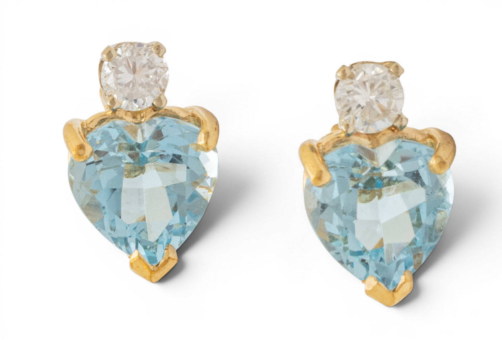 14k Yellow Gold, Aquamarine, and Diamond Stud Earrings 2 g 1 PAIR (1 of 7)