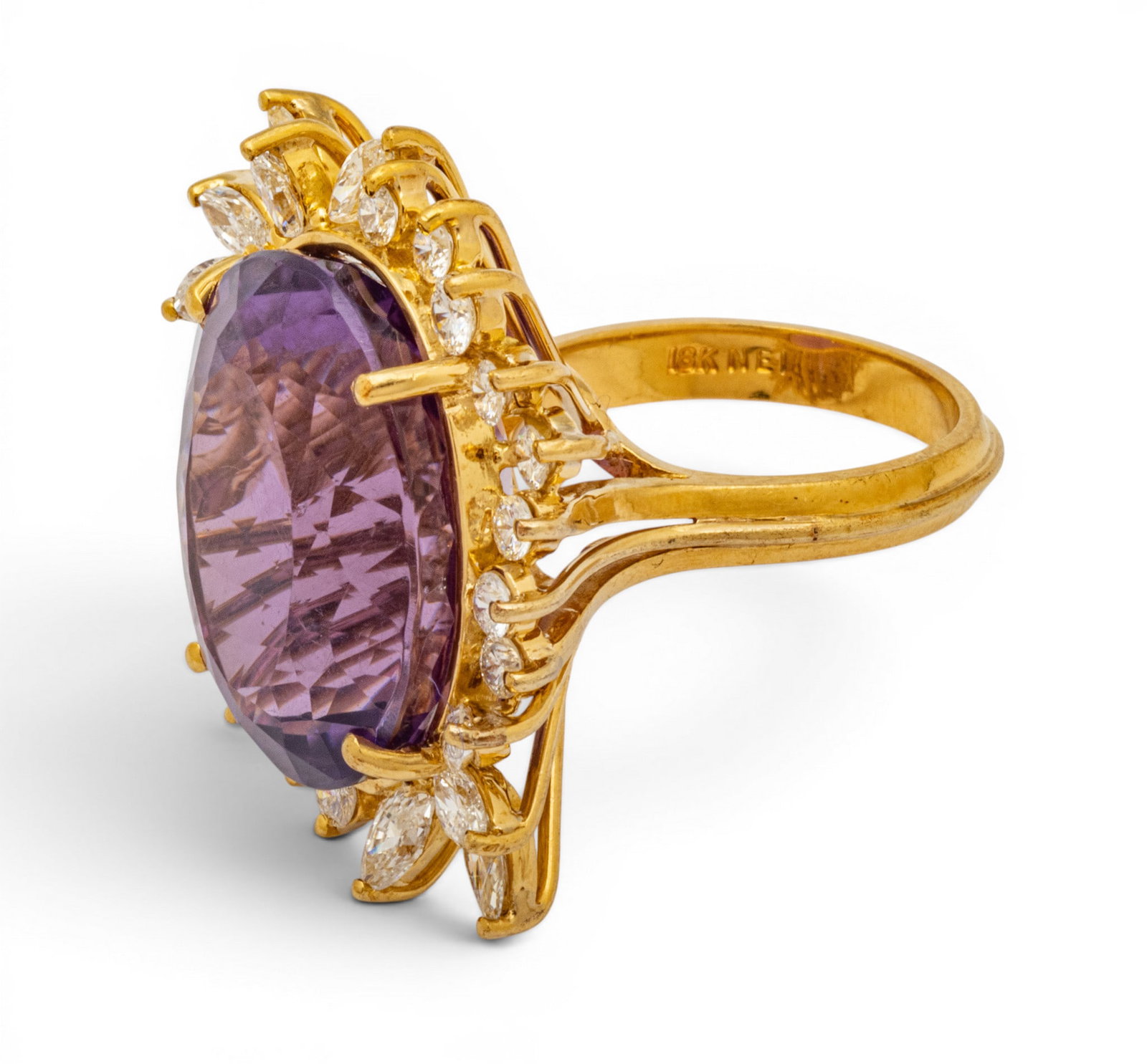 18k Yellow Gold, Amethyst, and Diamond Cocktail Ring Size 6.5 16.1 g - 3