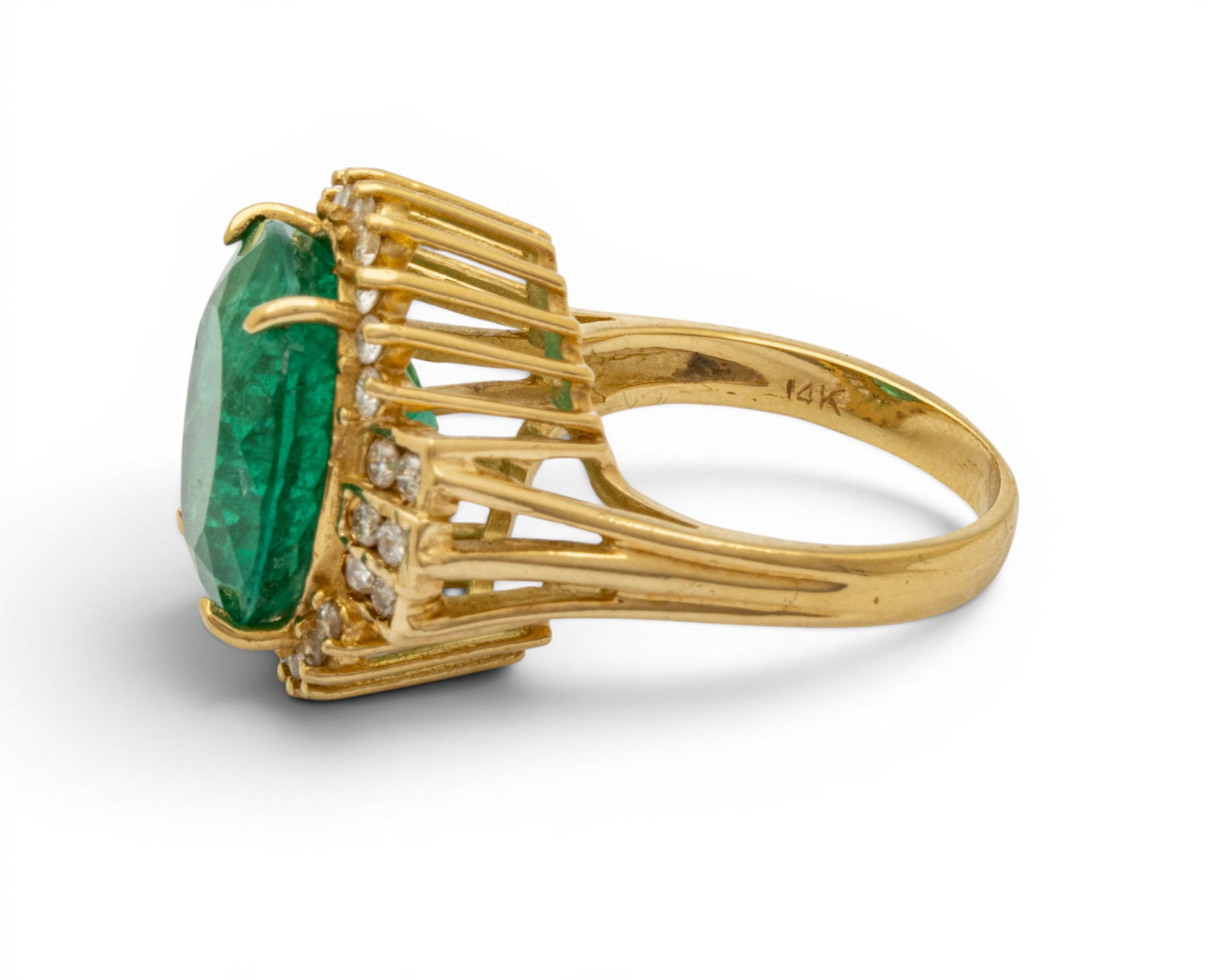 14k Yellow Gold, Emerald, and Diamond Cocktail Ring Size 6.5 8.7 g - 3