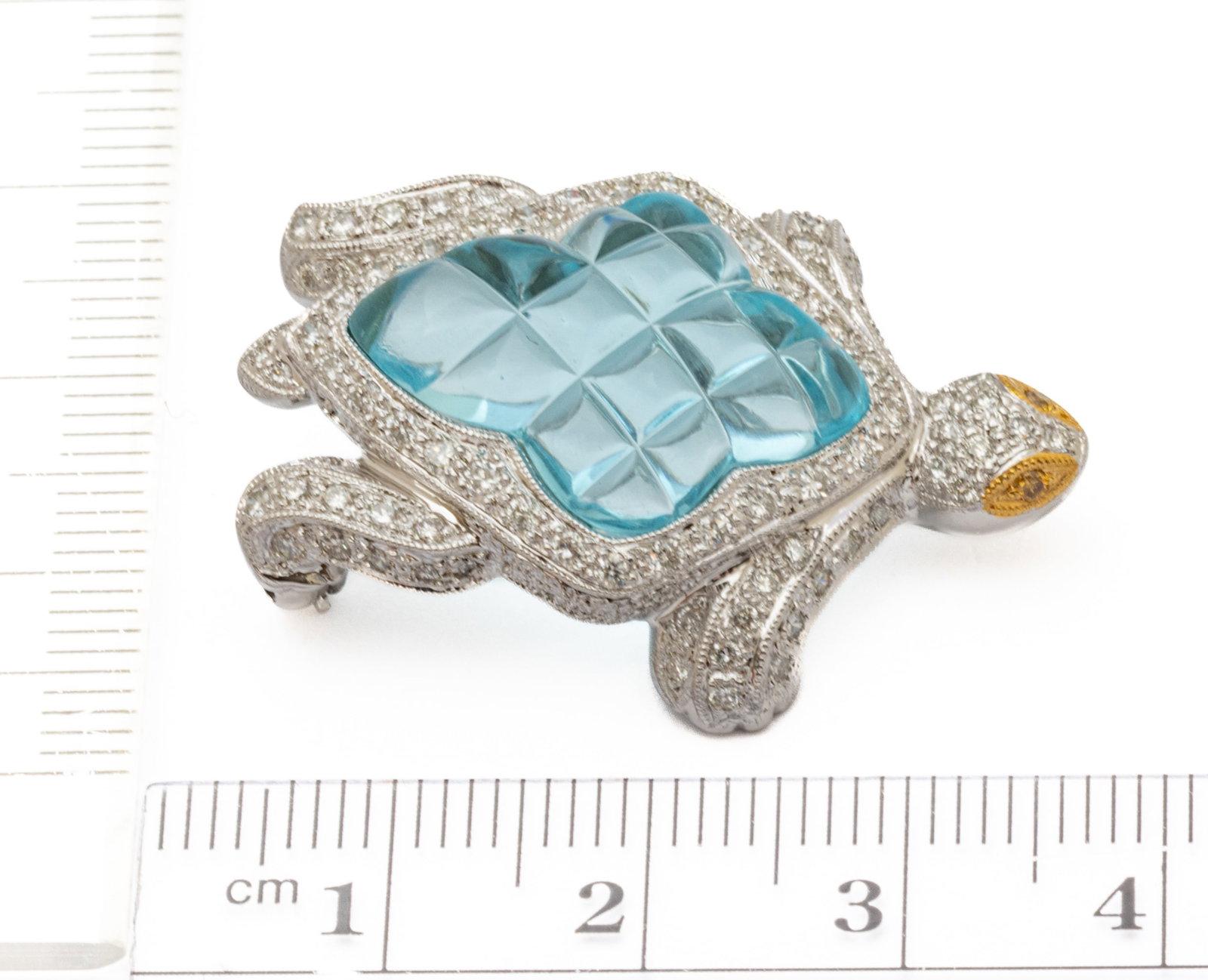 18k White and Yellow Gold, Glass, and Diamond Turtle Brooch L 1.25" 9.9 g - 2