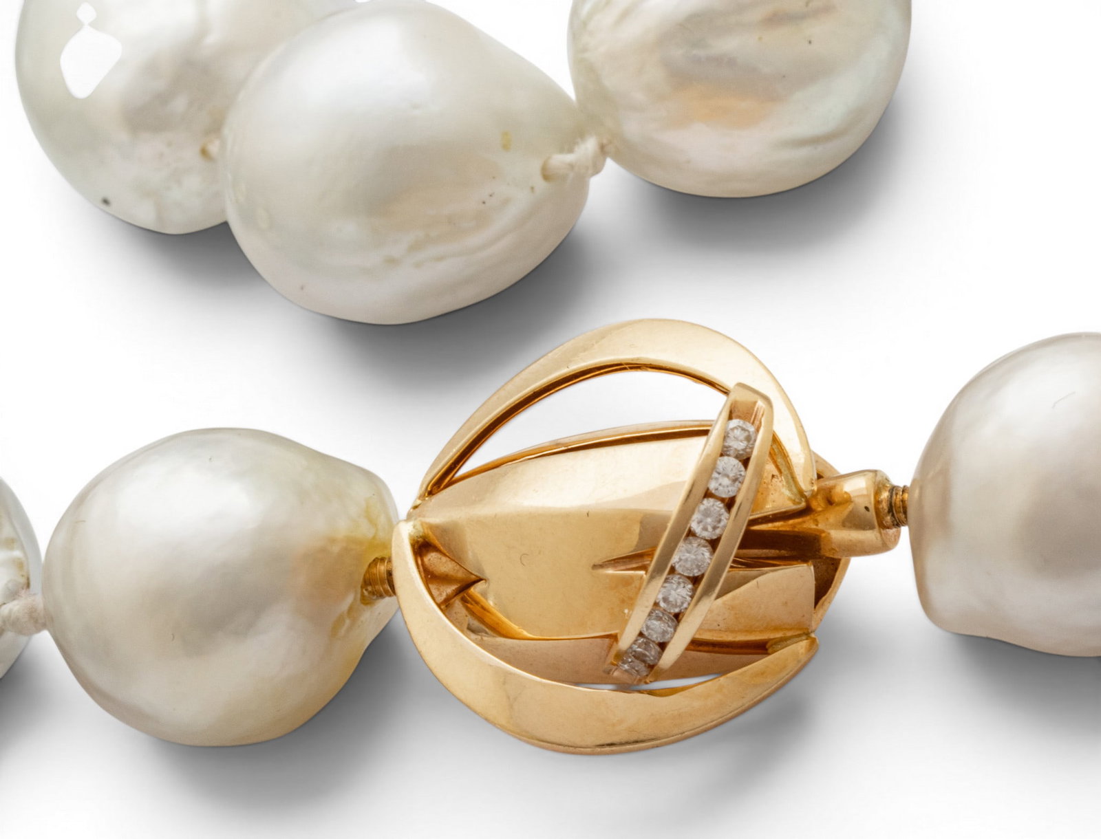 14k Yellow Gold and Diamond Clasp, Baroque South Sea Pearl Necklace L 20" - 4