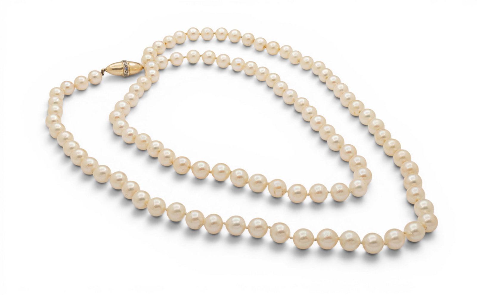 14k Yellow Gold and Diamond Clasp, Cultured Akoya Pearl Necklace L 36" 71.1 g - 3