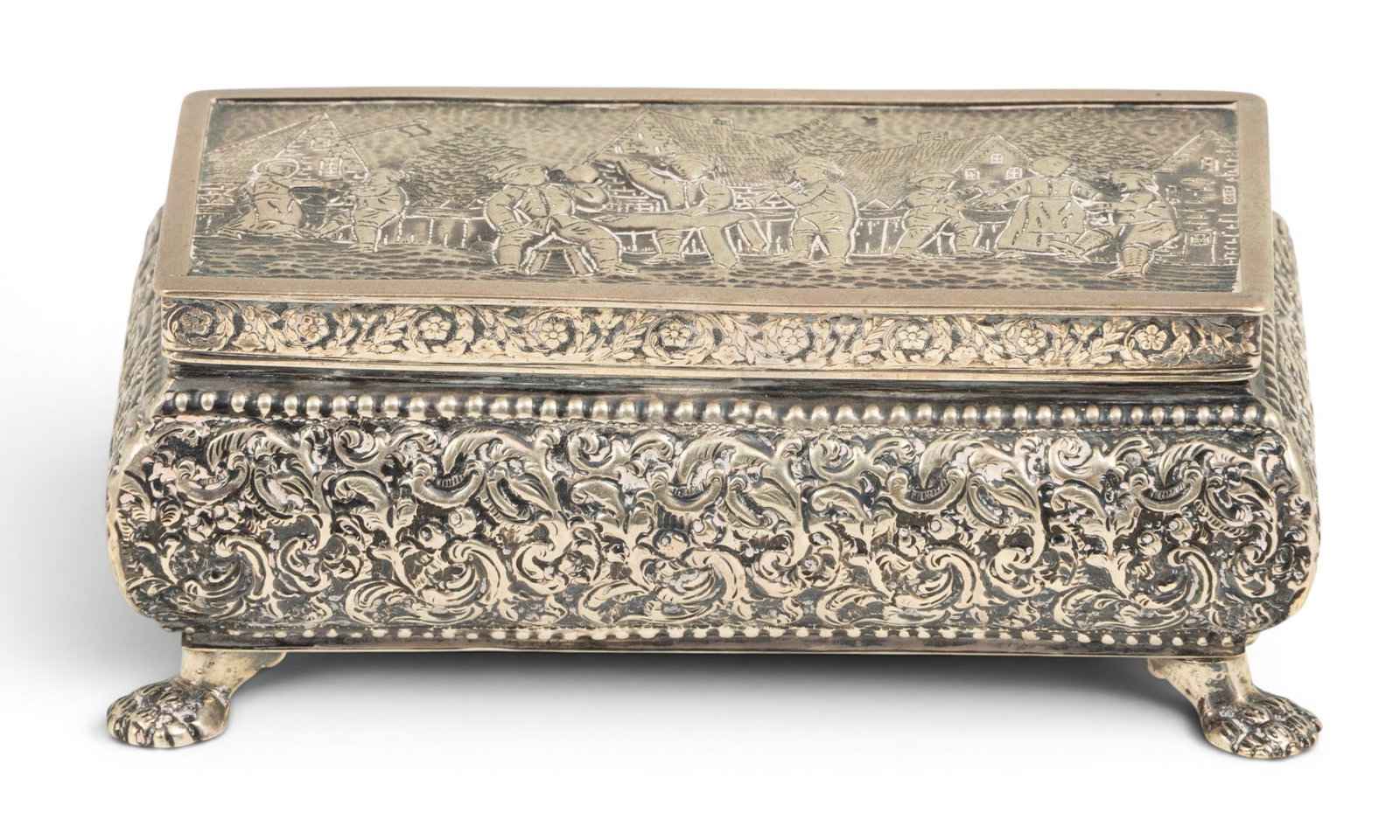 Dutch Silver Box with Repousse Design 1900, H 2.5" W 3" L 6" 7.8 t oz 1 PC (1 of 8)