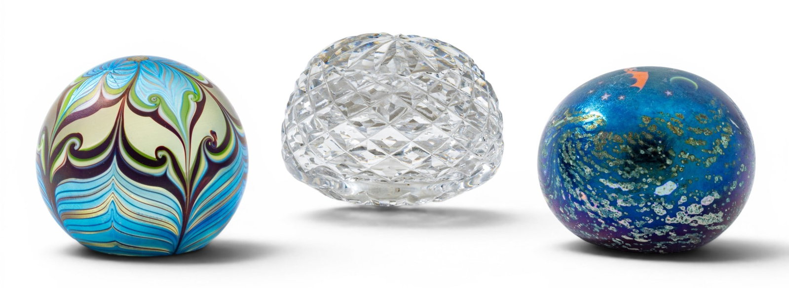 Lundberg Studios and Orient & Flume (Crystal Paperweights (2) Also Waterford (1)) Dia. 2.5" 3 PCS (1 of 8)