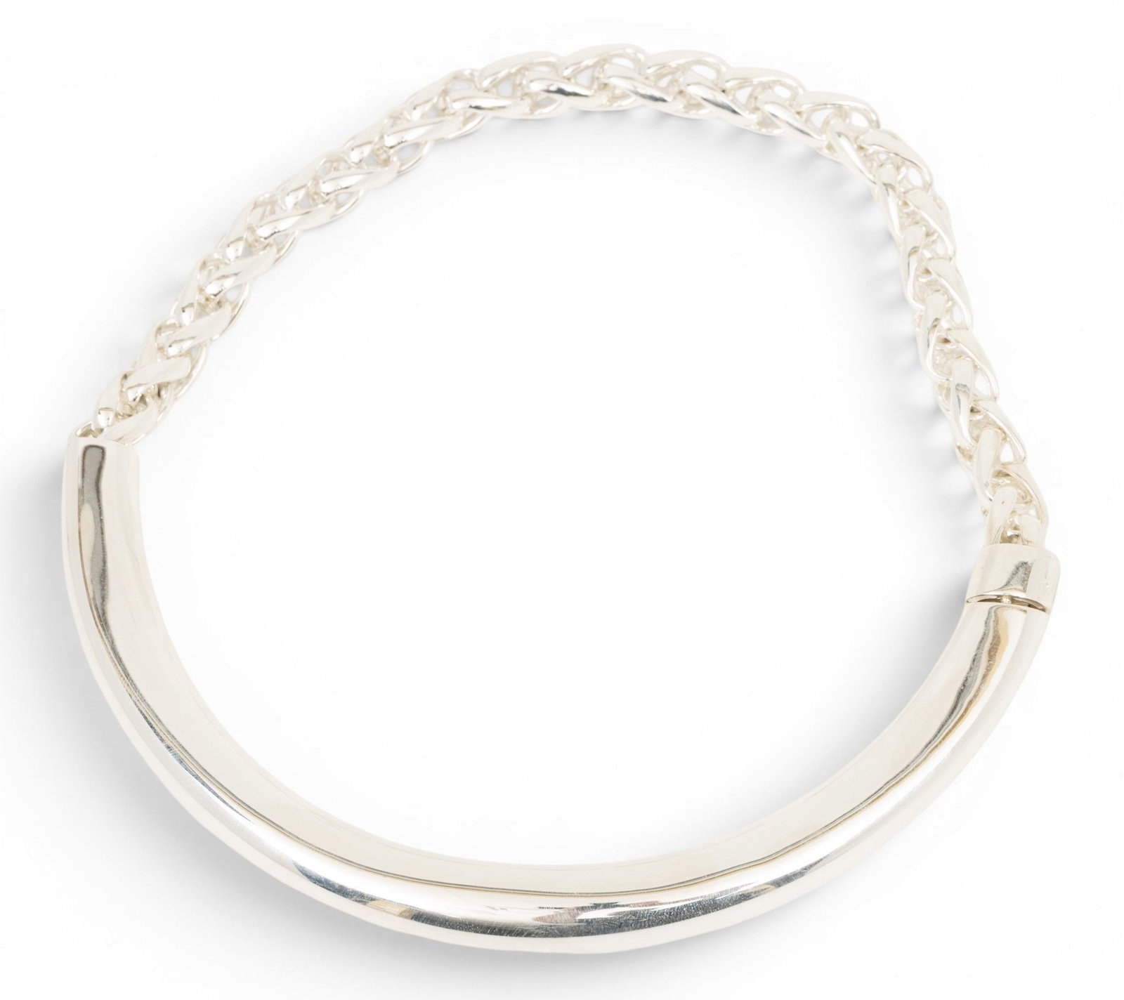 Christofle (French, B. 1830) Sterling Silver Choker Necklace L 14": Christofle (French, B. 1830) Sterling Silver Choker Necklace L 14" marked Christofle /Sterling / 925. Provenance: From the Estate of Frank Isbey, by descent through his family. Dimensions: L 14"
