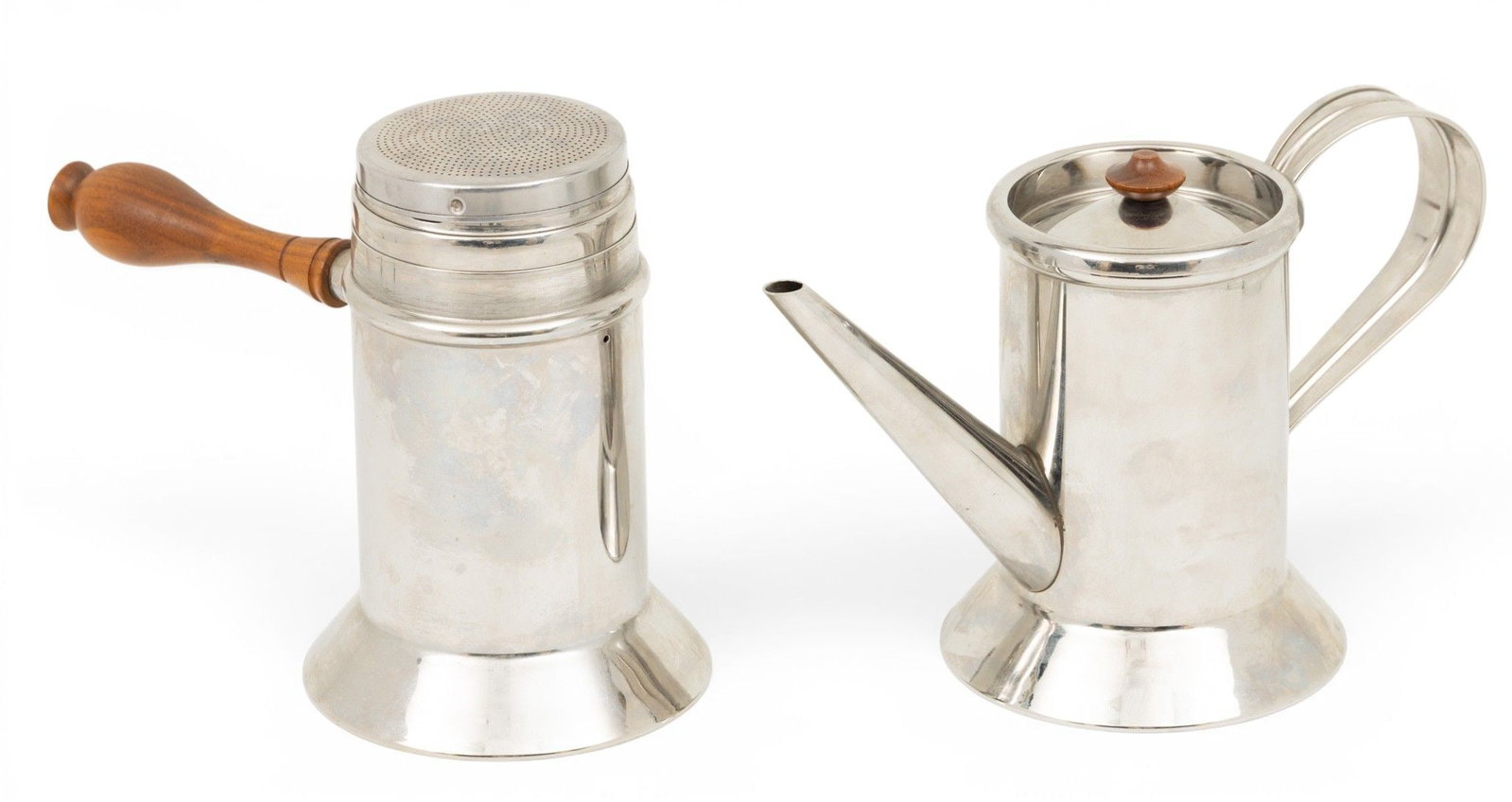 Richard Dalisi for Alessi Neopolitan Stainless Steel and Copper Coffee Maker 'Caffettiera: Richard Dalisi for Alessi Neopolitan Stainless Steel and Copper Coffee Maker 'Caffettiera Napoletana', H 6" W 8" 5.5 x 8.5 in. Dimensions: H 6" W 8"