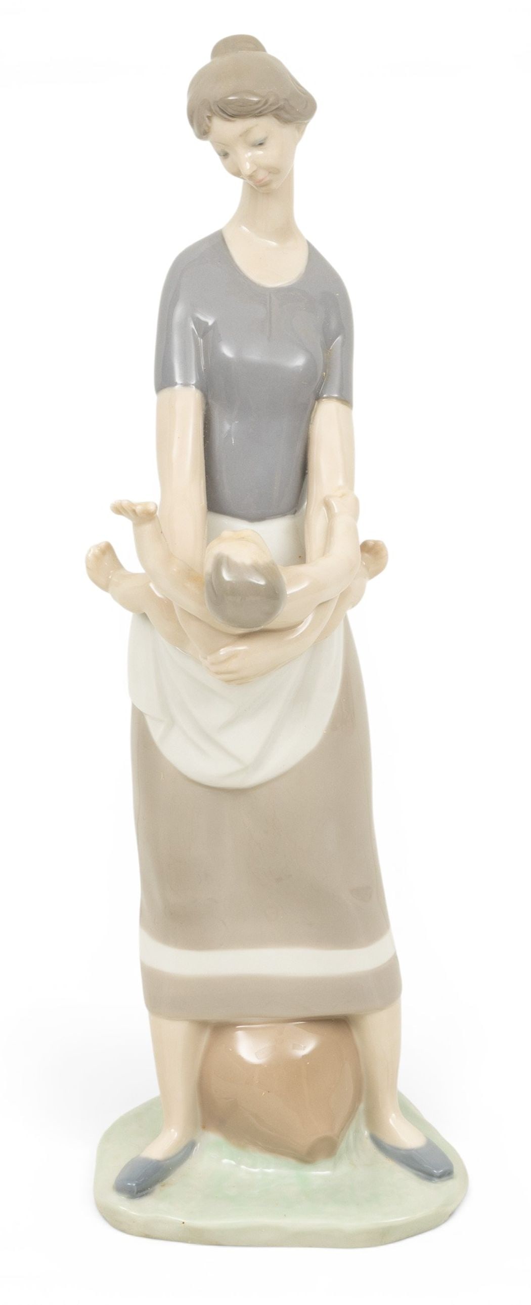 Lladro (Spain) Porcelain 'Mother and Child', H 13" (1 of 6)
