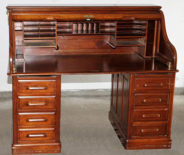 THE DERBY DESK CO. MAHOGANY ROLLTOP DESK Jul 13, 2013 DuMouchelles