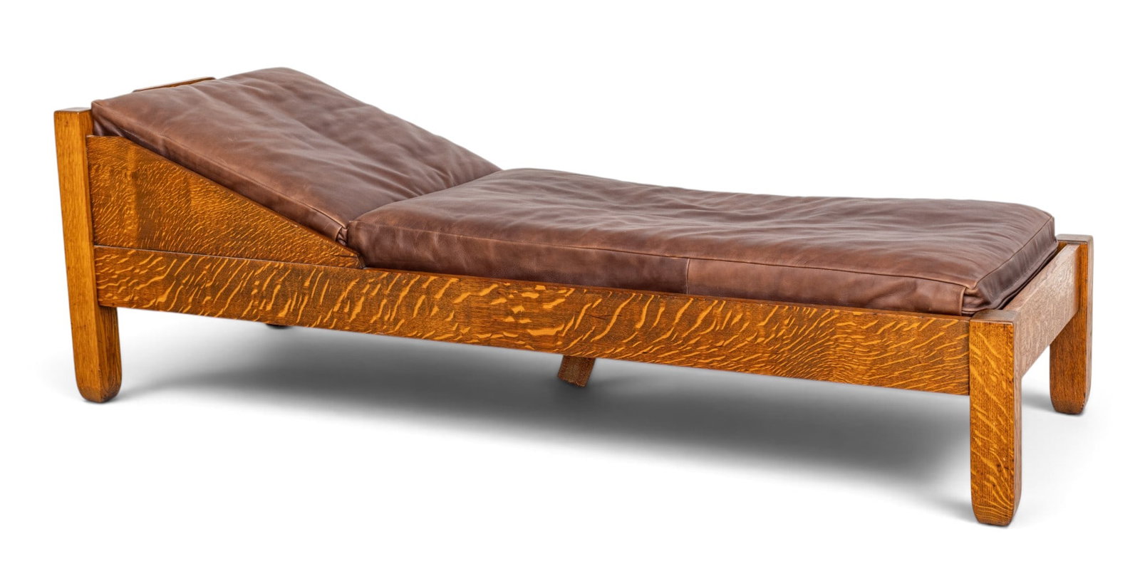 Stickley Brothers (American) Oak Day Bed 1912, No. 401 H 25" W 29" L 78": Stickley Brothers (American) Oak Day Bed 1912, No. 401 H 25" W 29" L 78" Quarter sawn oak frame with leather cushions. Slant back and rectangular seat, raised on straight post legs. No apparent markin