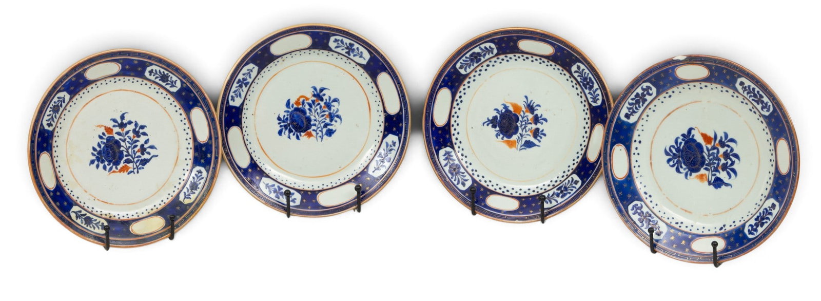Chinese Export Porcelain Plates 18th C., Dia. 8.5" 4 PCS: Chinese Export Porcelain Plates 18th C., Dia. 8.5" 4 PCS Cobalt blue on white border with center floral design. Rims having alternating cartouches with flowers on a field of gold painted stars. PLUS t