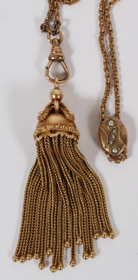 GOLD FILLED CHAIN WITH SLIDE L 50": GOLD FILLED CHAIN WITH SLIDE L 50":Victorian chain with slide and tassel. Slide inset with pearls.