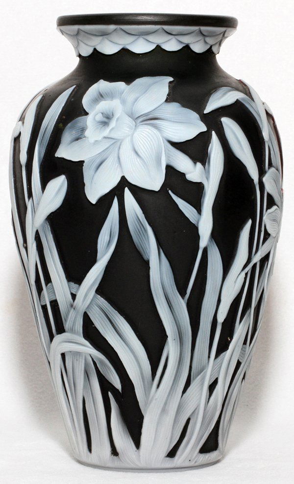 THOMAS WEBB BLACK CAMEO GLASS VASE C. 1900: THOMAS WEBB, BLACK CAMEO GLASS VASE, C. 1900, H 5 1/8", DIA 3":White daffodil motif over black. Not signed.