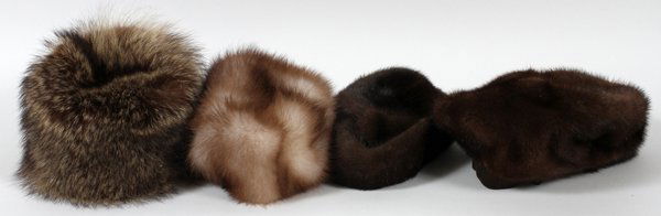 MINK & FOX FUR HATS FOUR: MINK & FOX FUR HATS, FOUR: