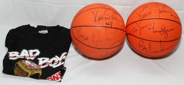 PISTONS AUTOGRAPH SIGNED 'BAD BOYS' BASKETBALLS: DETROIT PISTONS AUTOGRAPH SIGNED "BAD BOY" BASKETBALLS (2) & A T-SHIRT:Including 2 Molten basketballs, each signed in black ink by Chuck Daly, Bill Laimbeer, Joe Dumars, Isaiah Thomas, John Salley, De