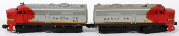 LIONEL DOUBLE AA SANTA FE DIESEL ENGINES 2 PCS.: LIONEL DOUBLE AA, SANTA FE DIESEL ENGINES 2 PCS.:'O' Gauge Lionel postwar 218 Santa Fe Alco AA diesel units.