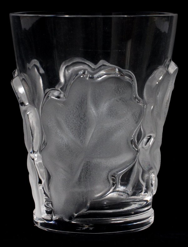 LALIQUE 'CHENE' FROSTED GLASS TUMBLER: LALIQUE 'CHENE' FROSTED GLASS TUMBLER, H 4 3/4":Leaves in frosted glass. Measures H. 4 3/4".