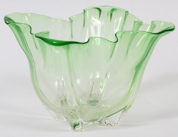 STEUBEN GLASS GROTESQUE BOWL: STEUBEN GLASS GROTESQUE BOWL, H 5", W 8":Shaded green to clear, signed. Circa 1930.