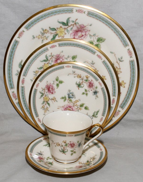 LENOX 'MORNING BLOSSOM' PORCELAIN DINNER SET: LENOX 'MORNING BLOSSOM' PORCELAIN DINNER SET, 65 PIECES (SERVICE FOR TWELVE):Including 12 dinner plates, Dia.10.5", 12 salad plates, 12 bread-and-butter plates, 12 cups and 12 saucers, as well as 1 pl