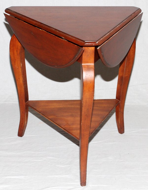 MAHOGANY DROP LEAF CORNER TABLE: MAHOGANY DROP LEAF CORNER TABLE H 27":