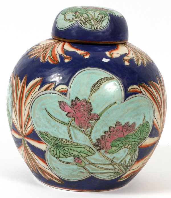 CHINESE KANGXI TURQUOISE BLUE ENAMEL GINGER JAR: CHINESE KANGXI TURQUOISE BLUE ENAMEL GINGER JAR WITH LID, C1900, H 9", DIA 8":Having dark blue ground with turquoise panels, with pink flower leaf design. Kangxi reign mark to the base. Having lid.