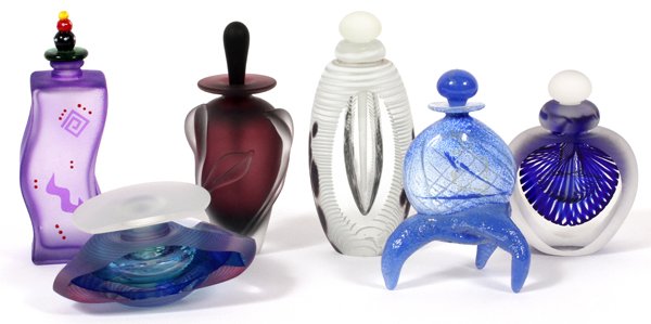 ART GLASS PERFUME BOTTLES 1981-1991 SIX: ART GLASS PERFUME BOTTLES, 1981-1991, SIX, H 2"-6",:Includes 1 Kit Karbler and Michael David faceted glass perfume bottle, #88523, signed at underside, measuring H. 2"; 2 James Clarke perfume bottles,