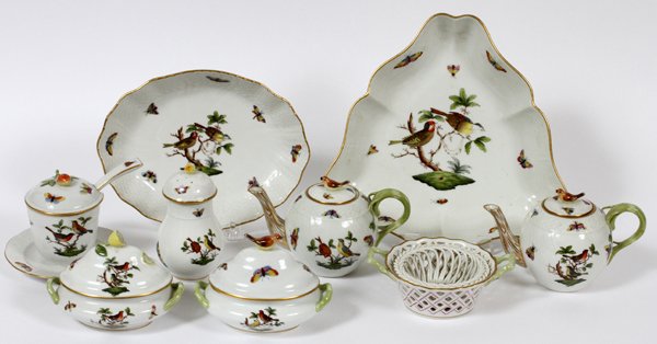 HEREND 'ROTHSCHILD BIRD' TEAPOTS &SERVING PIECES-10: HEREND 'ROTHSCHILD BIRD' TEAPOTS & SERVING PIECES, TEN:Porcelain lot includes 2 individual teapots, H.4", 2 oval bombe tureens, one with a bird finial and the other lemon finial, L.5", 1 sugar shaker,