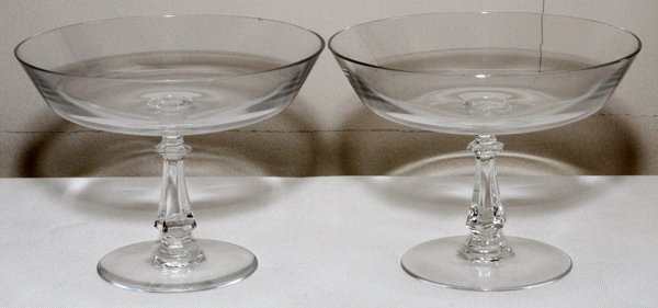 VAL ST. LAMBERT CRYSTAL COMPOTES PAIR: VAL ST. LAMBERT CRYSTAL COMPOTES, PAIR, H 4 3/4", DIA 6":Signed. From the Estate of Anne Harnett, Grosse Pointe Park, Mi.