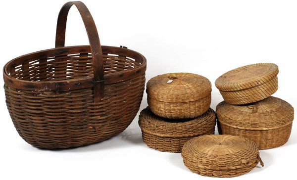 AMERICAN WOVEN BASKETS EARLY 20TH C. SIX: AMERICAN WOVEN BASKETS, EARLY 20TH C., SIX, DIA 7 1/2"-10":Including one handled basket, together with five covered baskets, one of which is a Great Lakes Indian birch bark and woven grass basket, wit