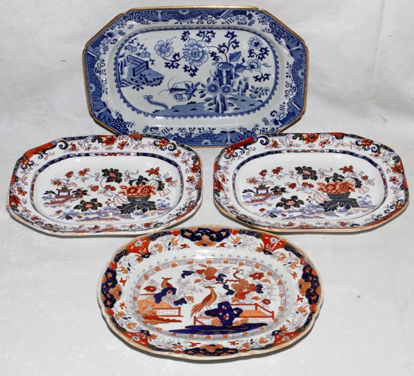 ENGLISH STONEWARE PLATTERS EARLY-MID 19TH C. FOUR: ENGLISH STONEWARE PLATTERS, EARLY-MID 19TH C., FOUR, L 10"-12":Including a pair of English stone china 'Amherst Japan' platters, together with one English Spode blue and white ironstone platter, and o