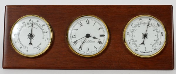 SETH THOMAS DESKTOP NAUTICAL GAUGE W/ MAHOGANY CASE: SETH THOMAS DESKTOP NAUTICAL GAUGE WITH MAHOGANY CASE, H 3 3/4", L 11":A Seth Thomas desktop nautical gauge with a mahogany case. Measuring H 3 3/4" and L 11".
