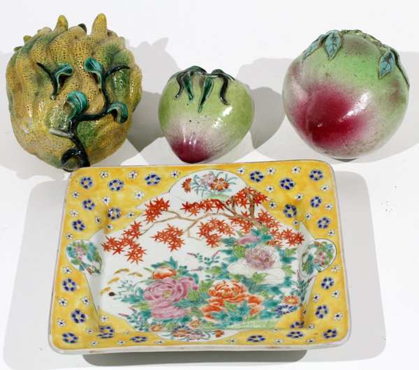 CHINESE PAINTED PORCELAIN TABLEWARE 4 PIECES: CHINESE PAINTED PORCELAIN TABLEWARE 4 PIECES W 4 - 9 1/2":Including three pieces of fruit and one rectangular tray.