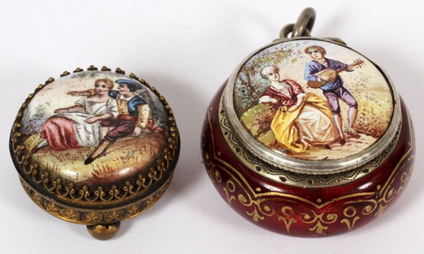 CONTINENTAL ENAMEL PENDANT VINAIGRETTE & MINIATURE: CONTINENTAL ENAMEL PENDANT VINAIGRETTE & A MINIATURE, C. 1900, DIA 1":Including 1 round form enameled silver gilt vinaigrette, decorated at the hinged cover with a scene of two figures, one playing an